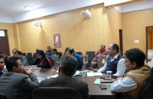 आपदा प्रबंधन पूर्व तैयारियों की बैठक लेते हुए जिलाधिकारी नितिन सिंह भदौरिया ने आखिर क्या कहा