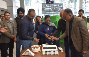 कुमार आटोव्हील्स रूद्रपुर में महिन्द्रा की दो नयी इलेक्ट्रिक कार “XEV 9e” एवं “BE 6” की भव्य लांचिंग