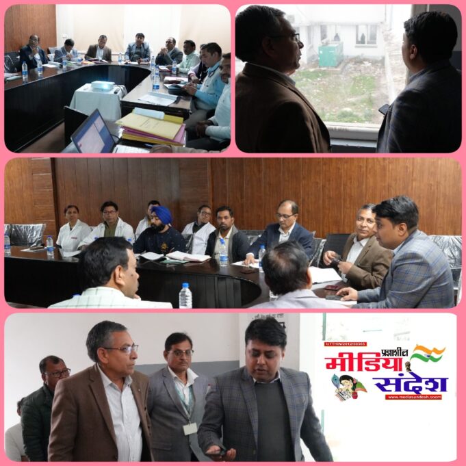 जवाहर लाल नेहरू जिला चिकित्सालय की चिकित्सा प्रबंधन कार्यकारिणी समिति की बैठक लेने