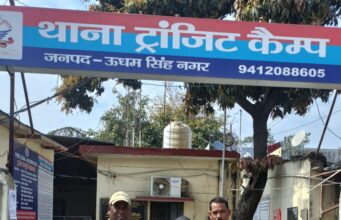 थाना ट्रांजिट कैंप :- एक अदद नाजायज चाकू के साथ एक अभियुक्त गिरफ्तार