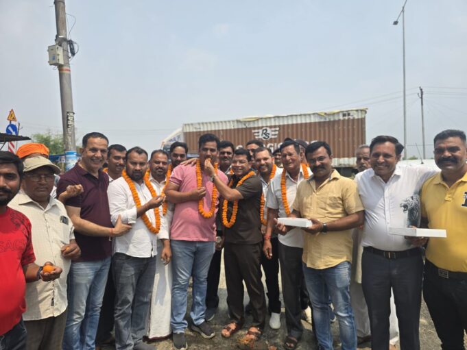 विधायक शिव अरोरा ने बागवाला क्षेत्र के मुख्य मार्ग के मरम्मत कार्य का फीता काटकर किया शुभारंभ