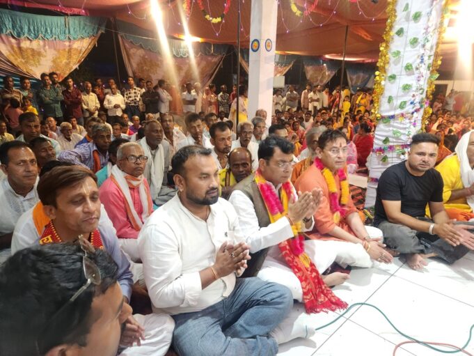 मोतीपुर मे आयोजित अखण्ड नाम सकीर्तन मे शामिल हुऐ विधायक शिव अरोरा