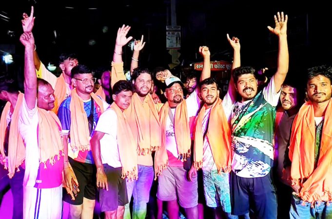 गंगाजल लेने गए स्पोर्टस भोले कांवड़ियों का स्वागत किया