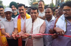 चौड़ीकरण सौंदर्यकरण से इंद्रा चौक- डीडी चौक की बदलेगी तस्वीर, विधायक शिव अरोरा ने फीता काटकर किया निर्माण कार्य का शुभारम्भ