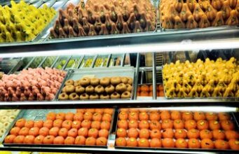 लालकुआं 👉 मिलावटी मिठाइयां एवं मिलावटी खाद्य पदार्थों की बिक्री जोरों पर 🤔खाद्य विभाग 👉 सोया गहरी नींद