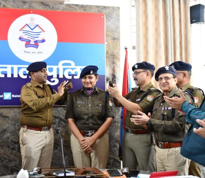 लालकुआं👉 सीओ लालकुआं दीपशिखा अग्रवाल बनी अपर पुलिस अधीक्षक नैनीताल बधाईयो का लगा तांता