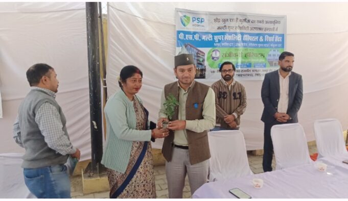 लालकुआं नगर पंचायत में अध्यक्ष सुरेंद्र लोटनी के नेतृत्व में संजीवनी हॉस्पिटल हल्द्वानी ने लगाया स्वास्थ्य शिविर👉 सैकड़ो लोगों ने उठाया लाभ