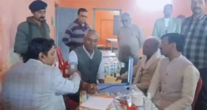 लालकुआँ में अम्बेडकर महापरिनिर्वाण दिवस पर👉 लगा स्वास्थ्य शिविर 👉 245 लोगों की जांच में मौजूदा विधायक मोहन बिष्ट ने भी कराई जांच