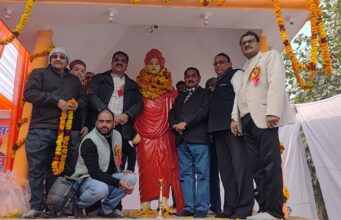 धूमधाम से मनाई स्वामी विवेकानंद जी की जयंती