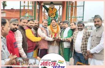 महापौर ने किया नेताजी सुभाष चंद्र बोस की मूर्ति का किया शिलान्यास