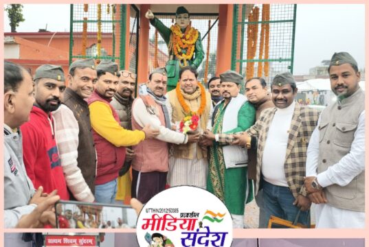 महापौर ने किया नेताजी सुभाष चंद्र बोस की मूर्ति का किया शिलान्यास