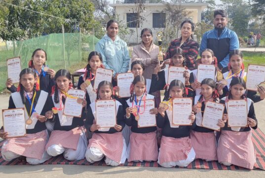 जीजीआईसी ,फाजिलपुर महरौला रुद्रपुर में चल रहे 90 दिवसीय सेल्फ डिफेन्स प्रशिक्षण शिविर का हुआ समापन।