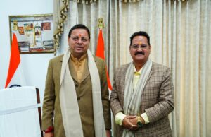 पत्रकारों के हकों के लिए मुख्यमंत्री से मिले नेगी