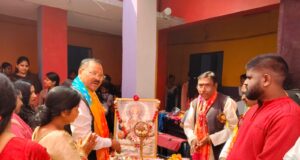 धूमधाम से मना भाईचारा एकता मंच का 6बा नारीसम्मान समारोह, सैकड़ो महिलाओं को किया गया सम्मानित।