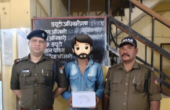 जनपद के सभी थाना/कोतवाली क्षेत्रों में सोशल मीडिया प्लेटफॉर्म्स तथा अन्य माध्यमों पर रखी जा रही है सतर्क निगरानी।