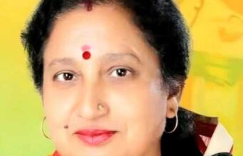 राजनीति में हलचल: राजकुमार ठुकराल की कांग्रेस जॉइनिंग के बाद मीना शर्मा का इस्तीफा