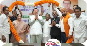 देहरादून: मुख्य सेवक सदन में आयोजित आभार रैली को किया संबोधित